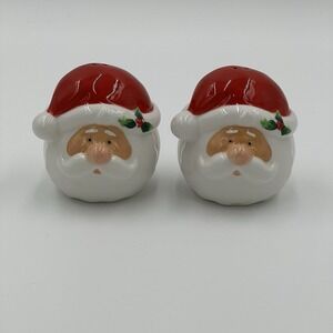 Vintage Santa Claus Head salt and pepper Ceramic shaker‎ decor seasonal tabletop